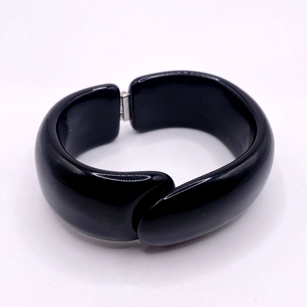 Vintage Black Lucite Cuff Bracelet Size 7