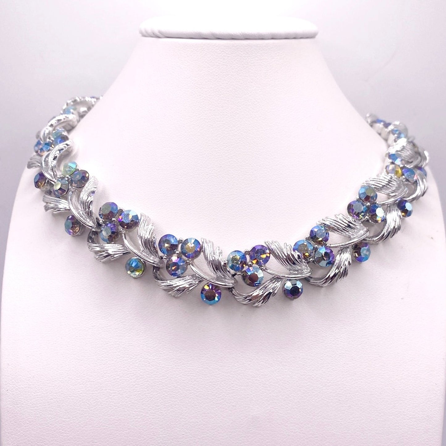 Lisner Vtg Blue Aurora Borealis Rhinestone Necklace