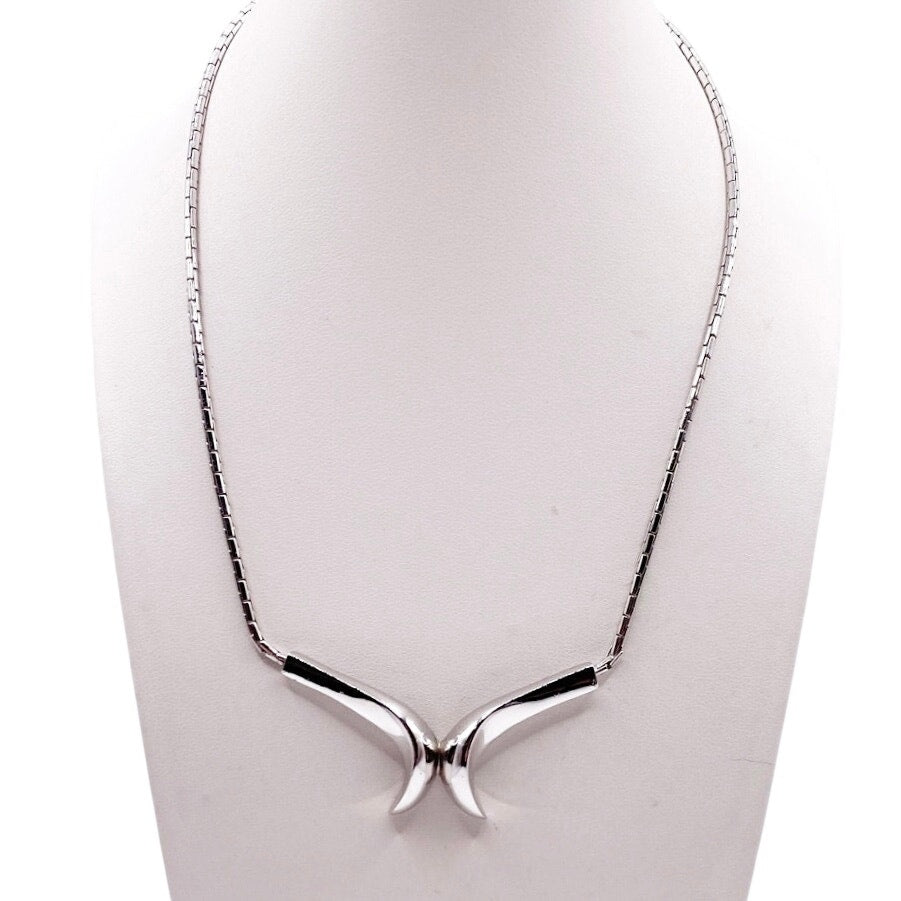 Trifari Necklace Bird Silhouette Silver Tone Necklace 16”