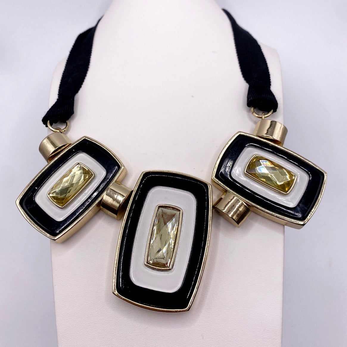 Anne Klein Signed Vintage Ribbon Necklace Black and Gold Toned