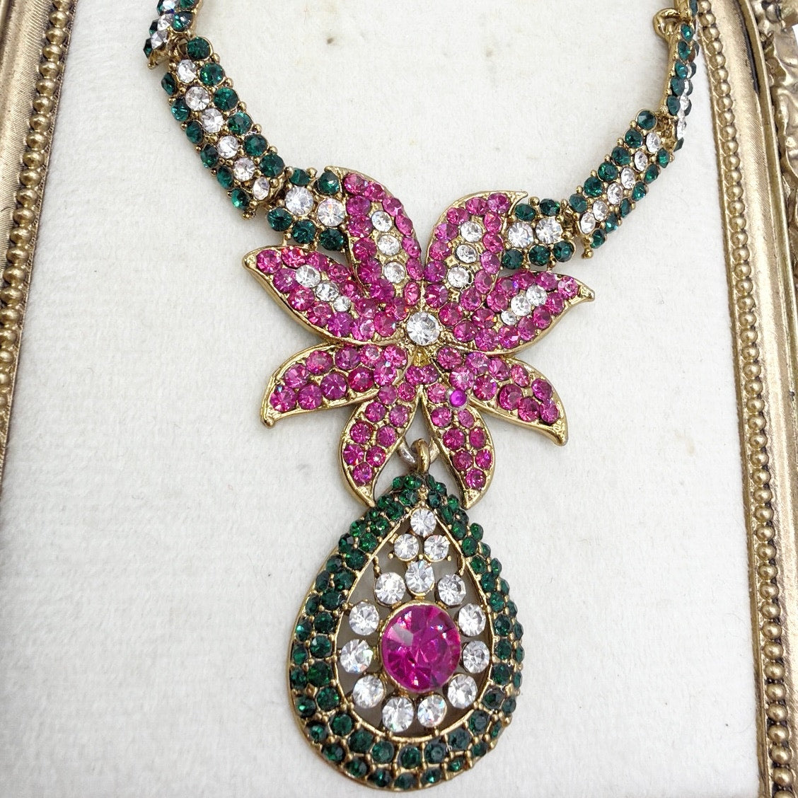 Vintage Full Rhinestones Floral Collar Necklace 17”