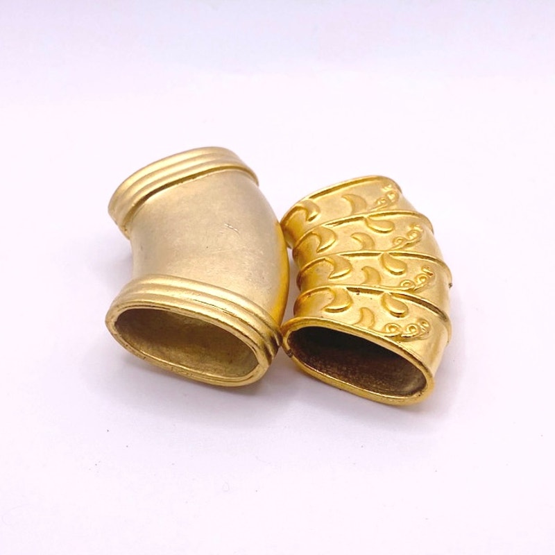 Ann Cahill Pair of Scarf Tubes
