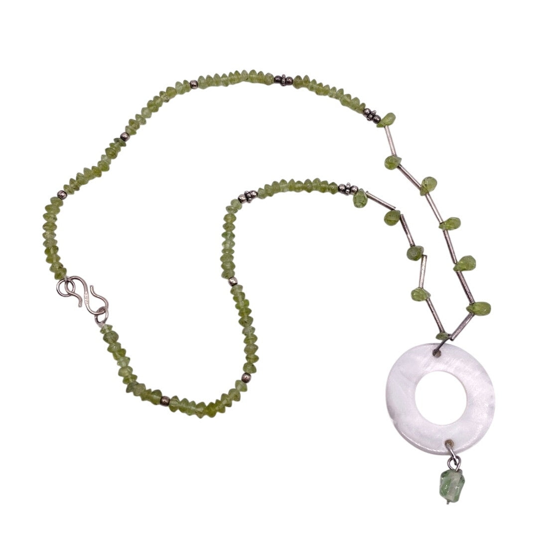 Vintage Sterling Silver and Peridot Beads Necklace 16”