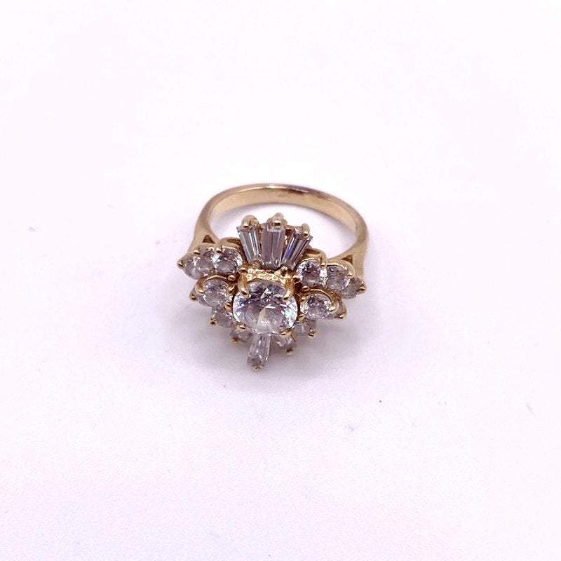 14k Solid Gold Ring with C Zirconia Crystals on Art Deco Design Size 6