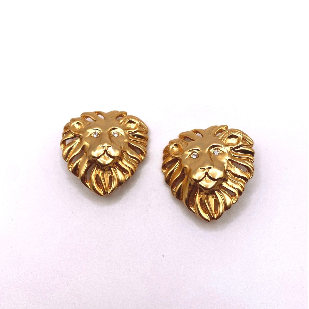 Vintage Clip On Earrings Lion Head Gold Tone Retro Design