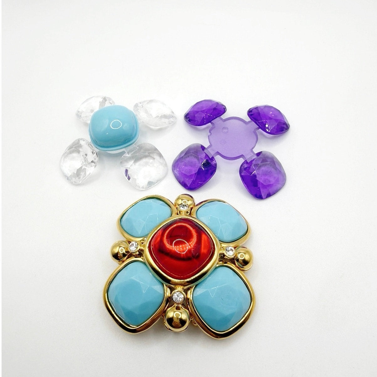 Joan Rivers Maltese Cross Gold Tone Exchangeable Lucite Cabochon Brooch