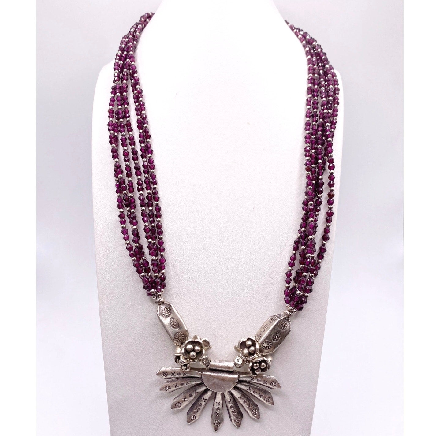 Stunning Sterling Silver Multi strand Fuchsia Garnet Necklace 20”