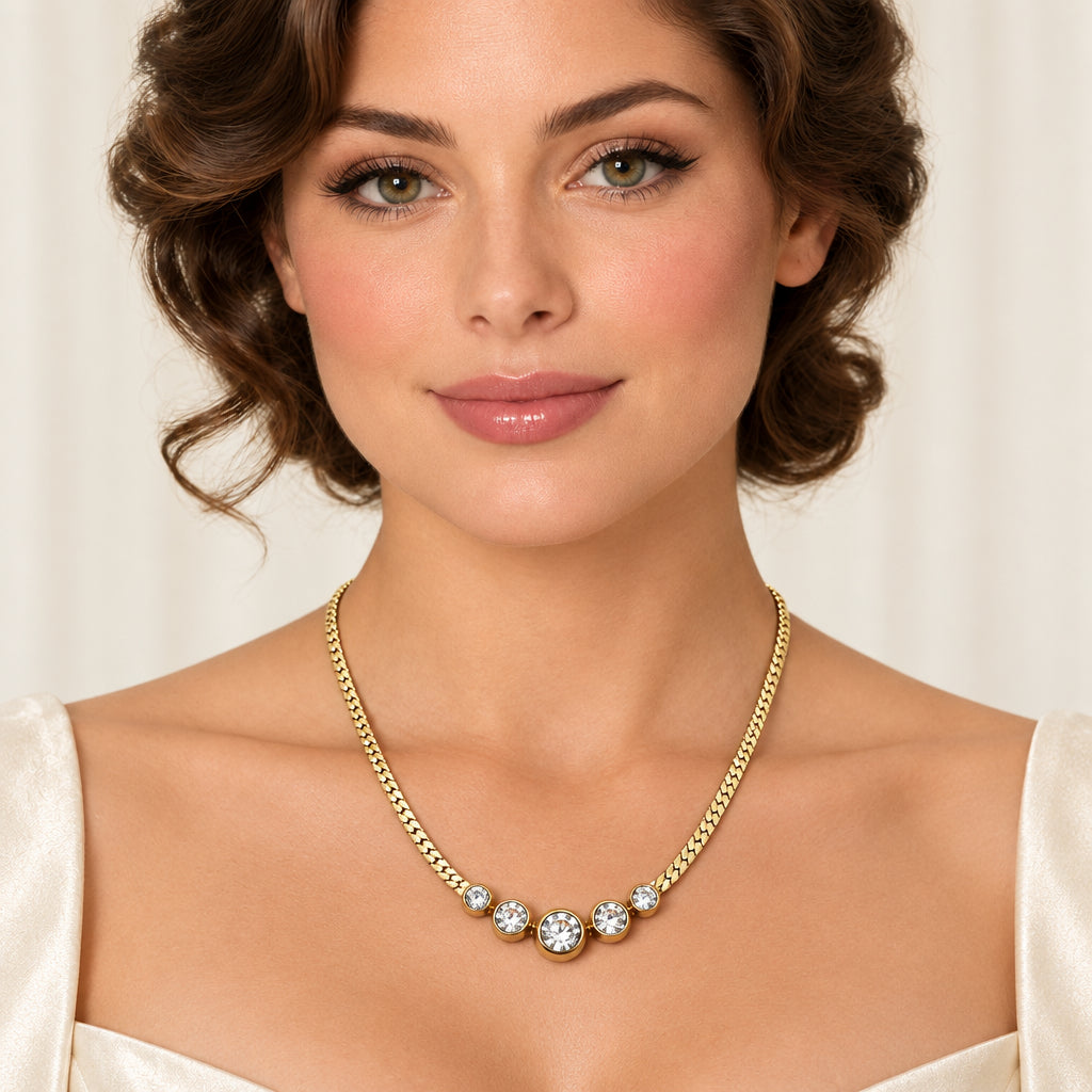 Retro Gold Tone Necklace With Sparkly Rhinestones 17”