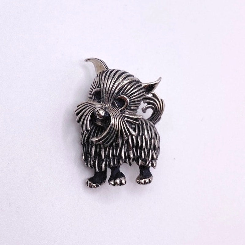Vintage Yorkie Terrier Dog Pin Brooch Silver Tone 1” Long
