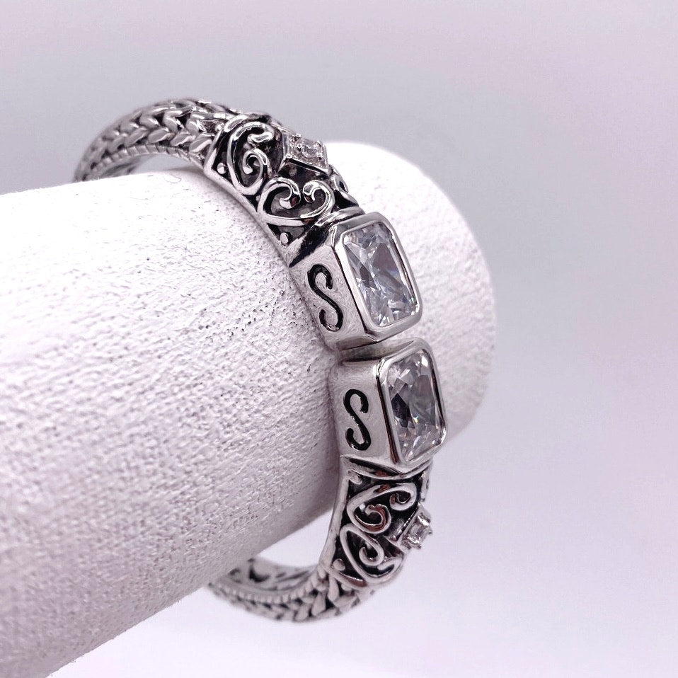 Beautiful Silver Plated Cuff Floral Decoration Sparkly CZ