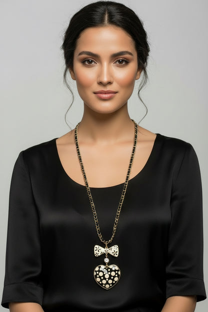 Betsey Johnson Vintage Heart and Bow Long Necklace 32”