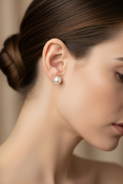 10k Gold and 4mm Freshwater Pearl Studs