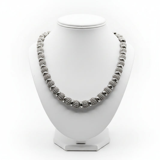 Monet Vintage Silver Tone Necklace 18”