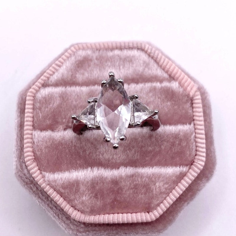 Vintage Sterling Silver Ring Almond Shaped Cubic Zirconia 6”