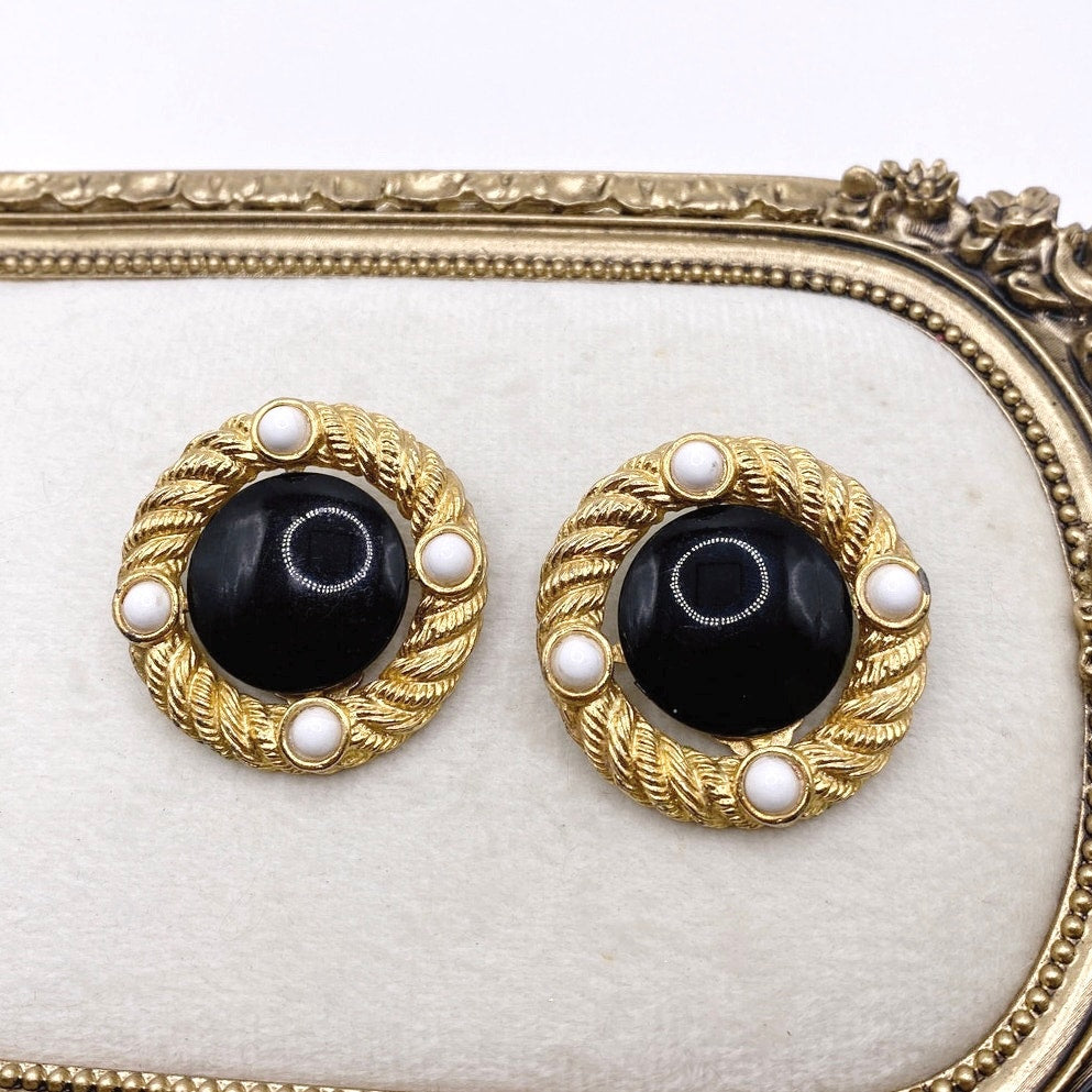 Vintage Earrings With Black Lucite Stone Retro Clip On