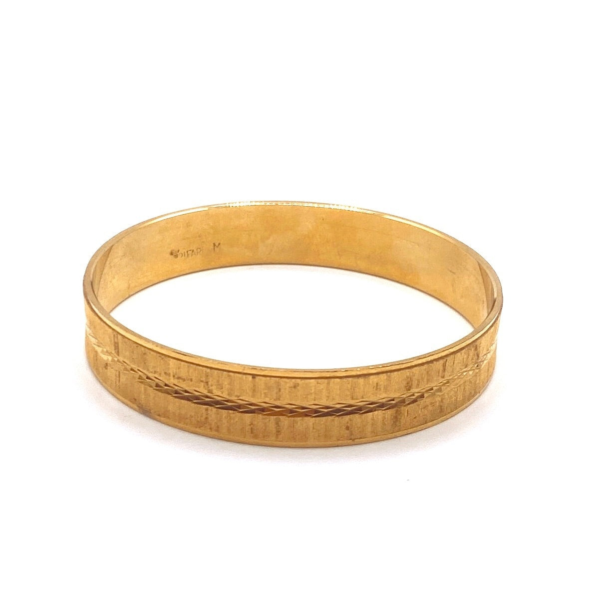 Vintage Trifari Diamond Cut Design Bangle Bracelet 7”