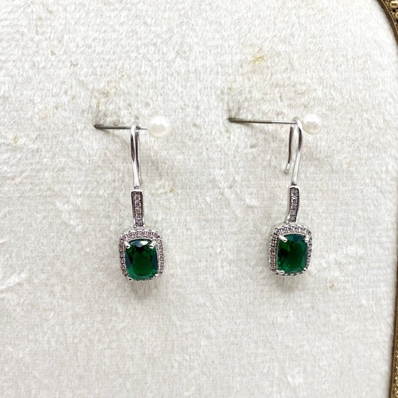 Green Crystal Sterling Silver Vintage Hook Earrings Cubic Zirconia