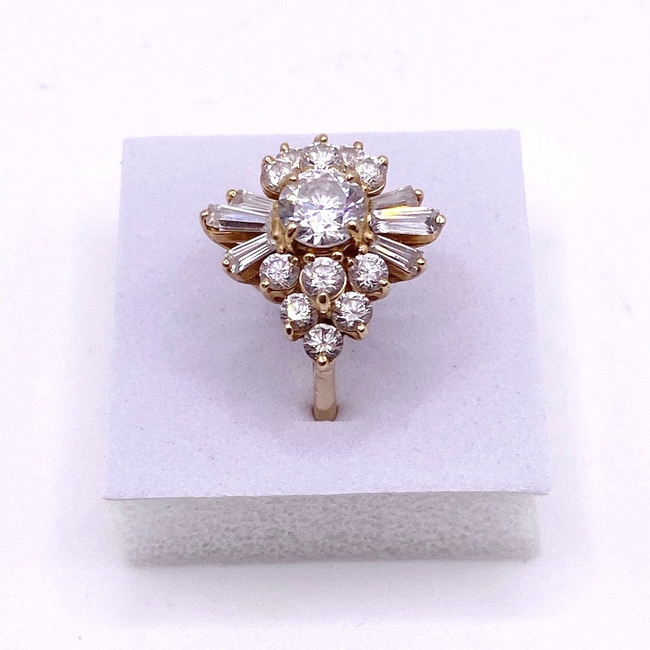 14k Solid Gold Ring with C Zirconia Crystals on Art Deco Design Size 6