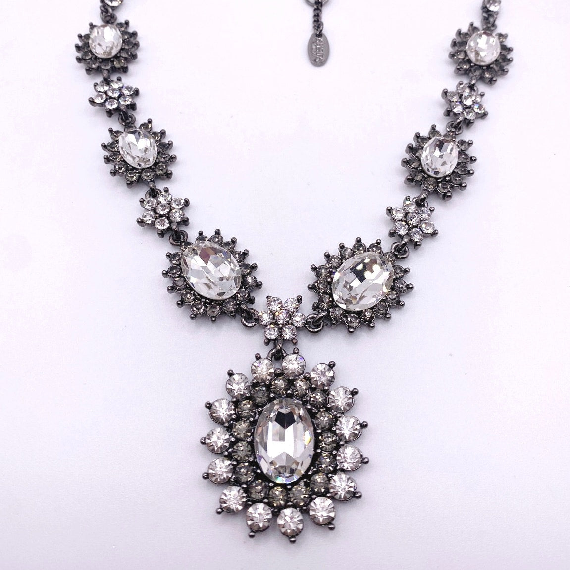 Amrita Beautiful Statement Glass Necklace