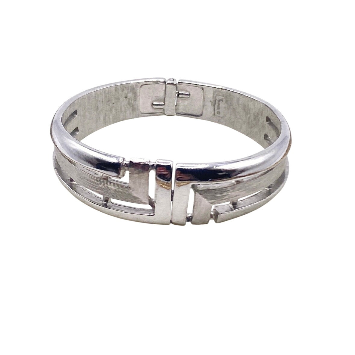 Trifari Signed Vintage Bracelet Silver Tone Size 5”