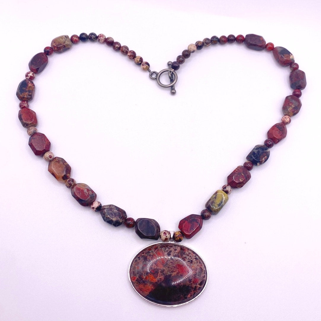 Vintage Red Agate and Jasper Beaded Necklace with Cabochon Pendant
