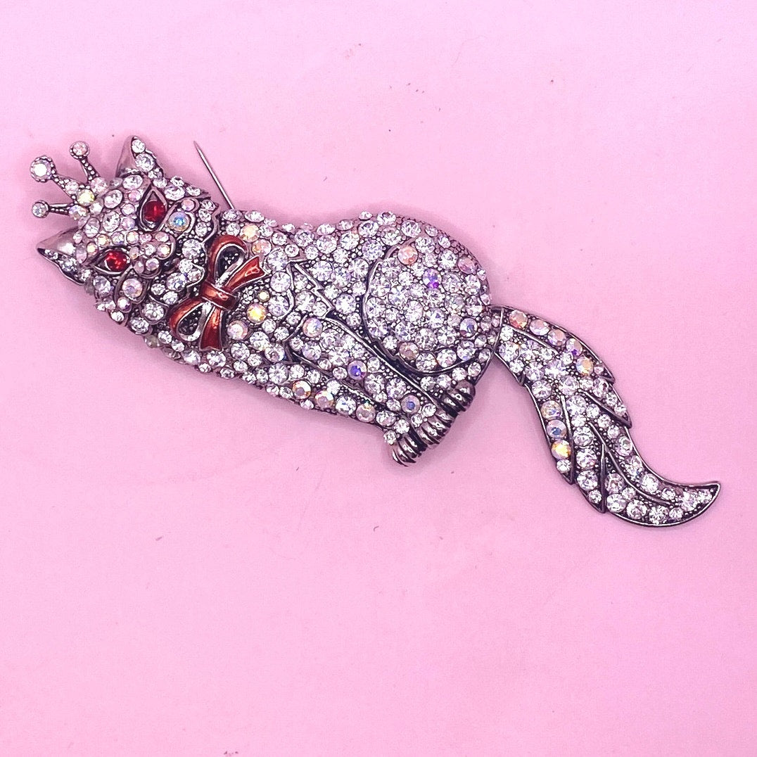 Vtg Rhinestone Cat Brooch Swivel Tail 4.5"