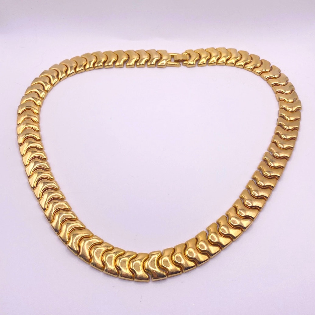 Vintage Gold Tone Necklace Retro Style With Panels Design 22”