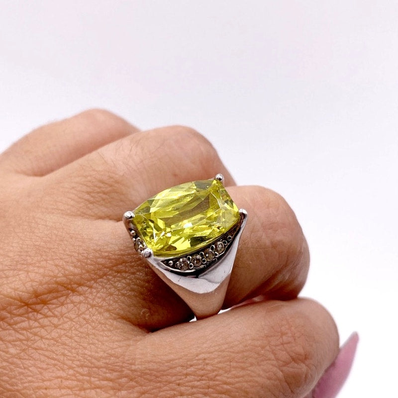 Sterling Silver and Lemon Citrine Stone Cocktail Ring  7”