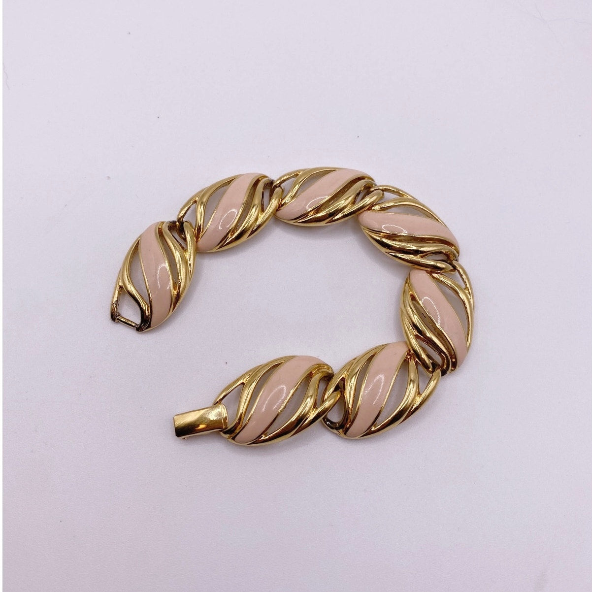 Trifari Vintage Pink and Gold Tone Enamel Bracelet 7”