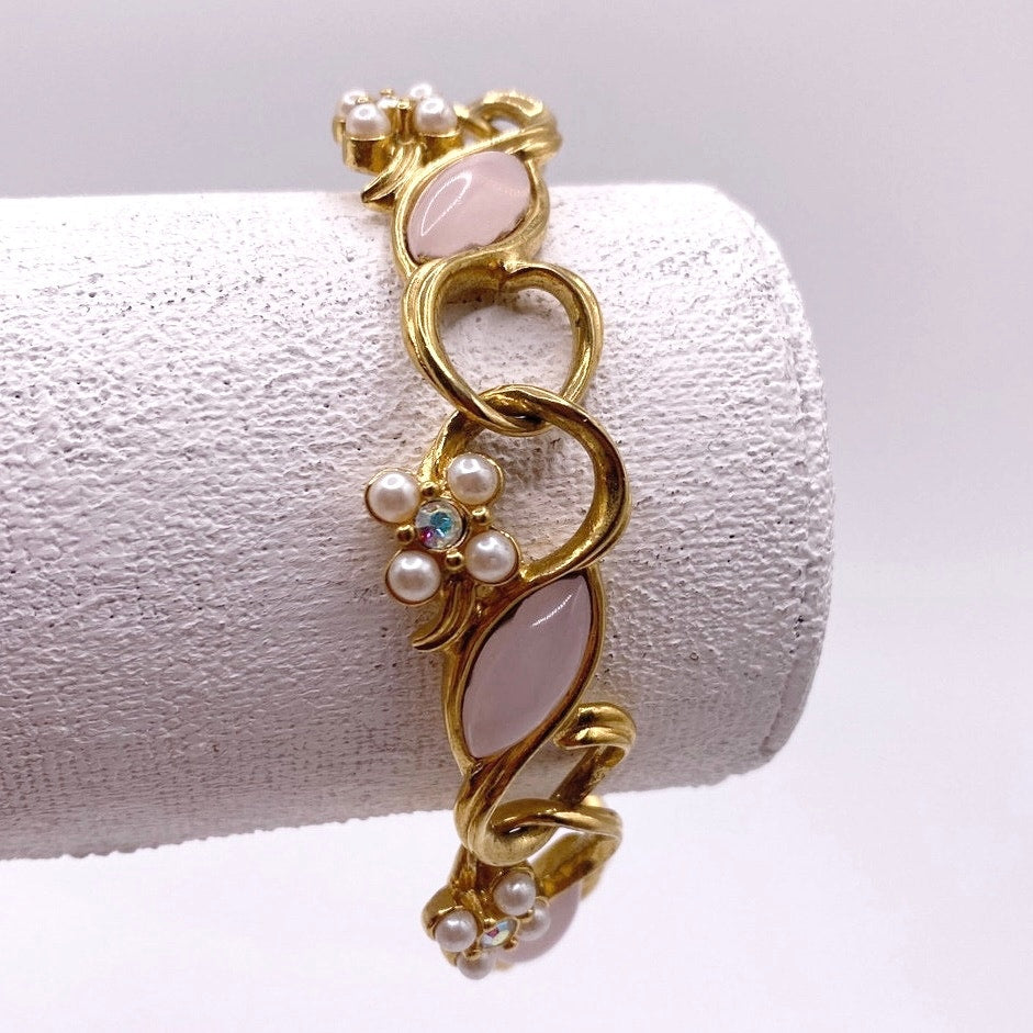 Crown Trifari Vintage Bracelet Pink Lucite Stone and Faux Pearl 7”