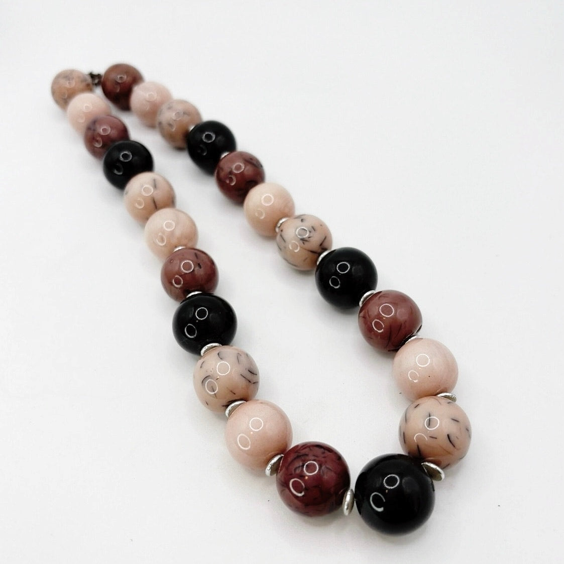 Vintage Lucite Confetti 12mm Beads Necklace 16”