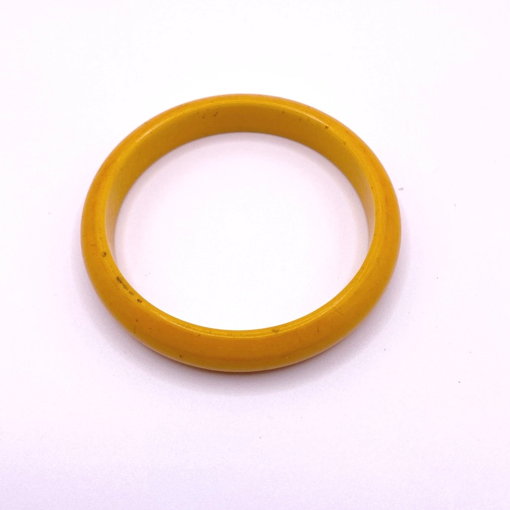 Bakelite Butterscotch Tone Bangle