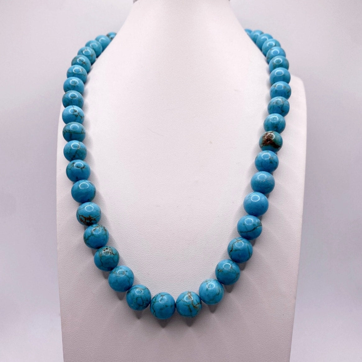 Vintage 14k Gold Clasp and Turquoise Gemstones Necklace 16”