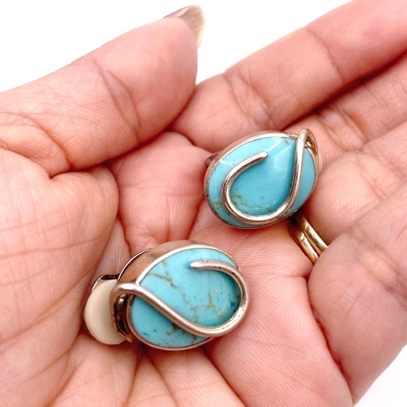 Vintage Turquoise And Sterling Silver Plated Clip On Earrings