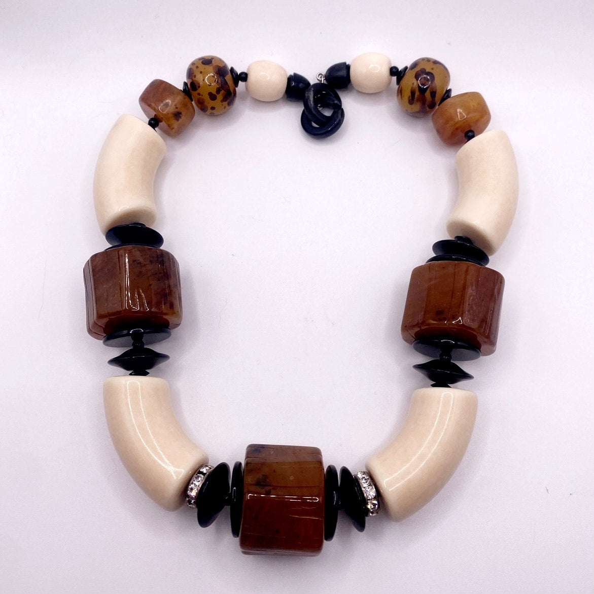 VNTG Chunky Carnelian Amber and Vegetable Ivory Necklace 16”