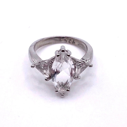 Vintage Sterling Silver Ring Almond Shaped Cubic Zirconia 6”