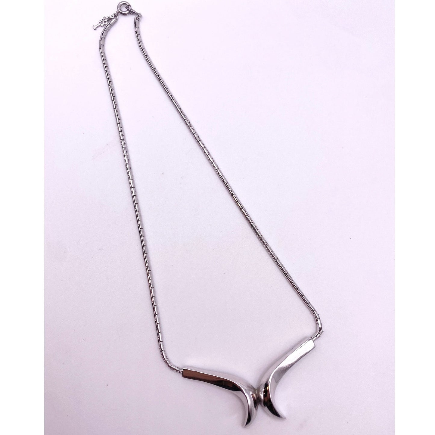 Trifari Necklace Bird Silhouette Silver Tone Necklace 16”